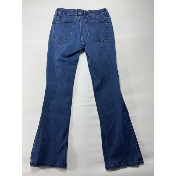 Tommy Bahama Denim Women's Dark Wash Modern Bootcut Blue Jeans - Size 27x26 - Picture 2 of 9